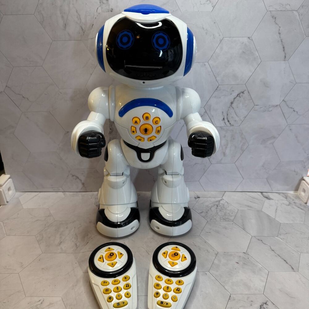 Top Race P2 White Intelligent Smart Robot Remote Control w/2 Remotes Tested